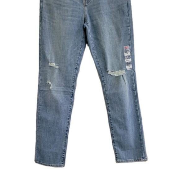 Levi's 724 High Rise Straight‎ Jeans Women's Size 31 x 32 Blue Denim Distressing - Picture 3 of 10